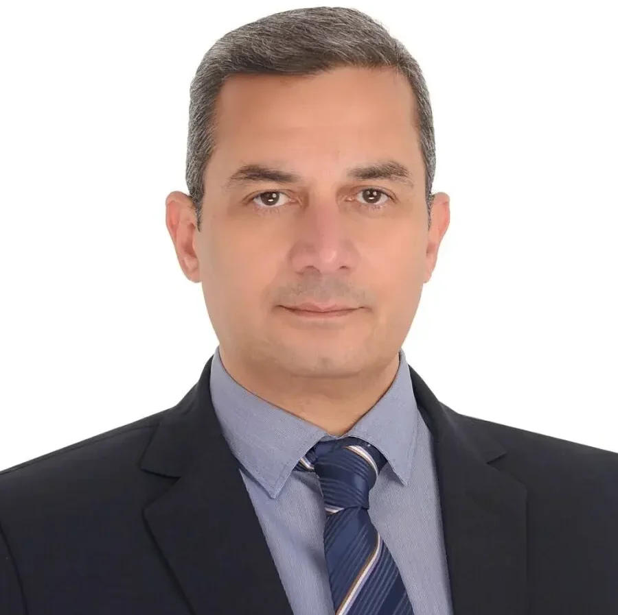 Motaz-Maher-2-900x1351